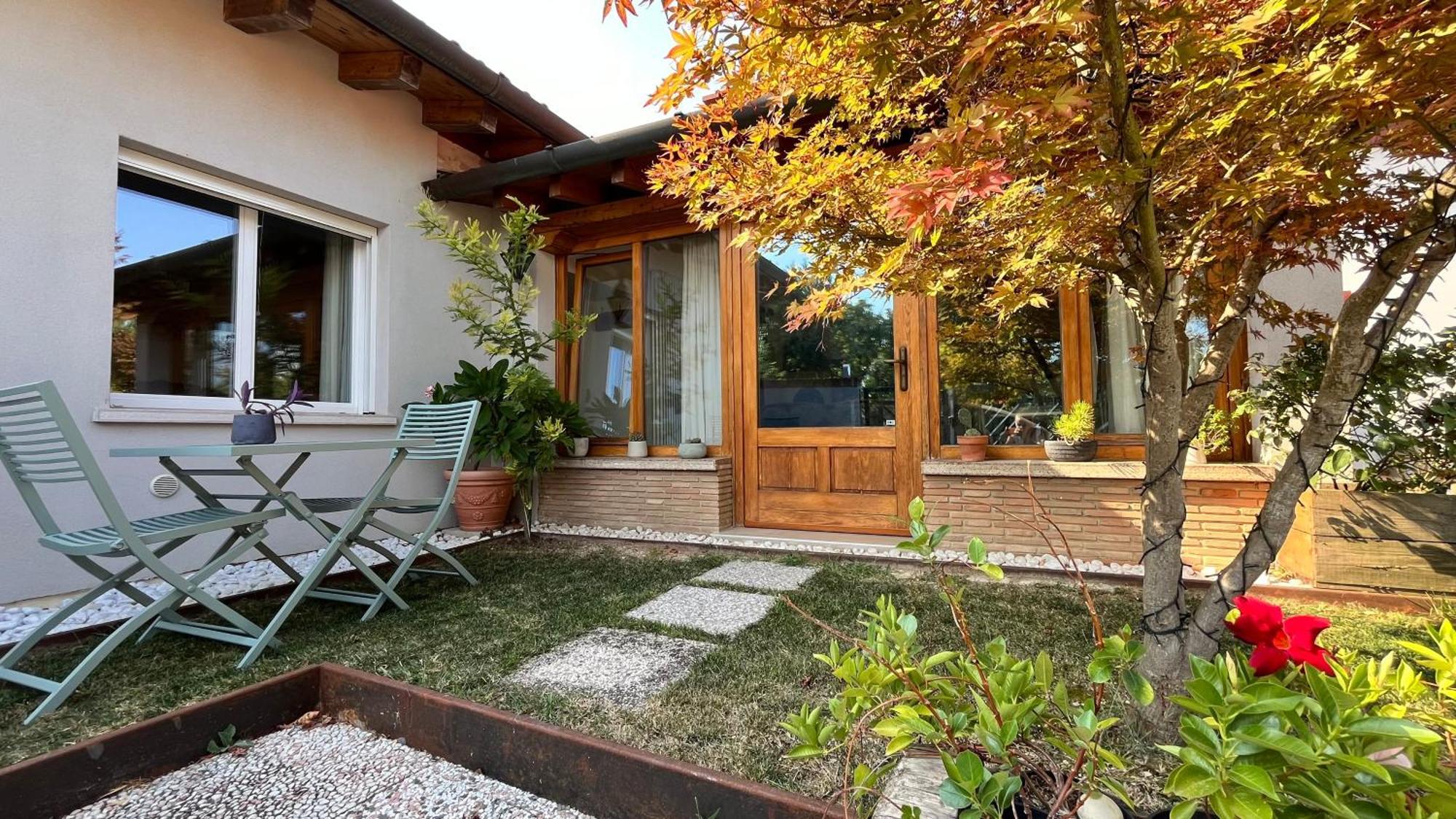 Ferienwohnung Acero Rosso Fontane  Exterior foto