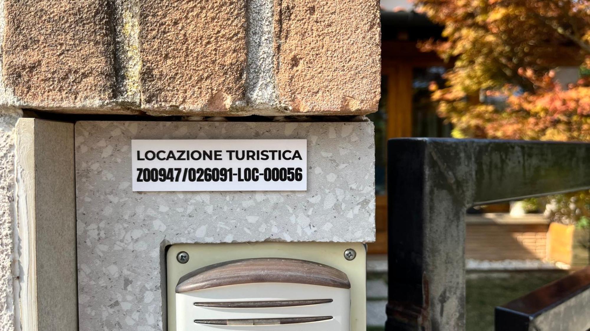 Ferienwohnung Acero Rosso Fontane  Exterior foto